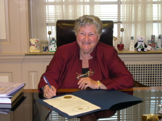 State of Delaware Governor Ruth Ann Minner